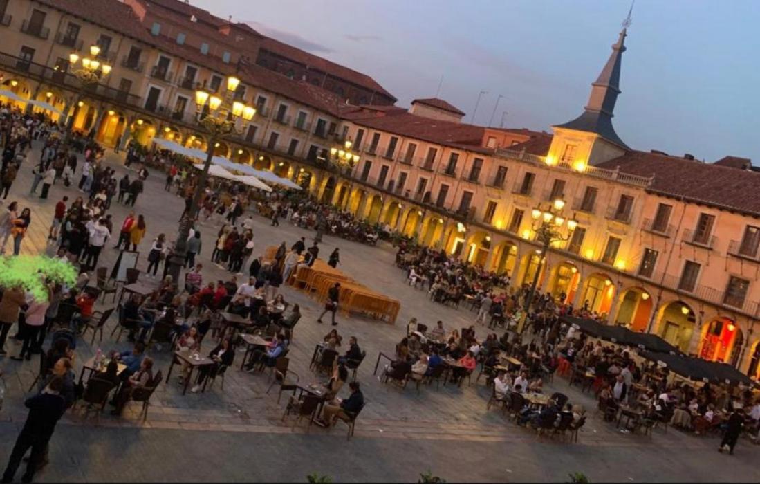 Bohemia Plaza Mayor Ii- Leon Exterior photo